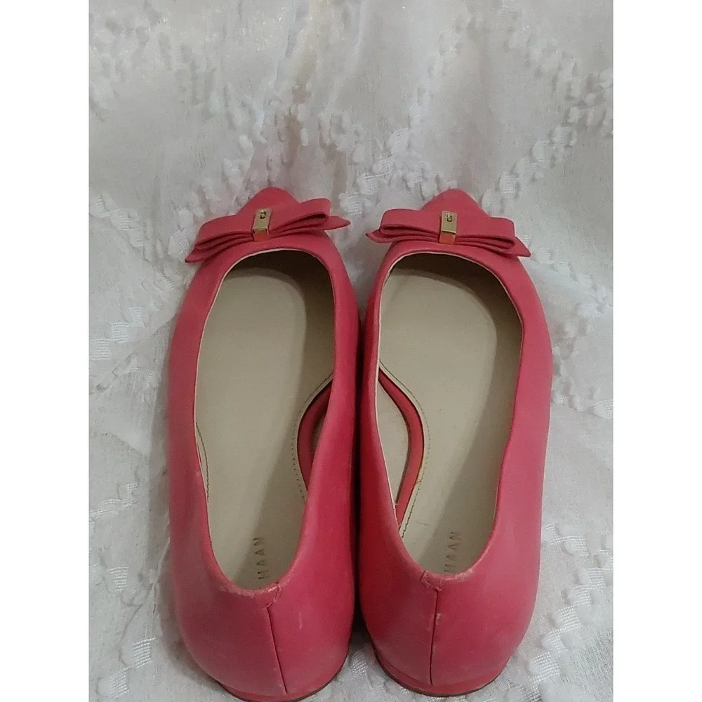 Cole Haan Pink Leather Pointed Toe Bow Flats Shoes Gold Hardware Size 8.5 B